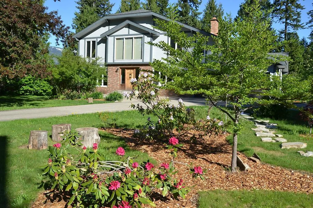 The Pines Bed & Breakfast-1